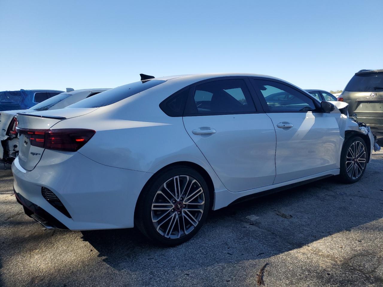 2023 KIA FORTE GT VIN:3KPF44AC6PE596229