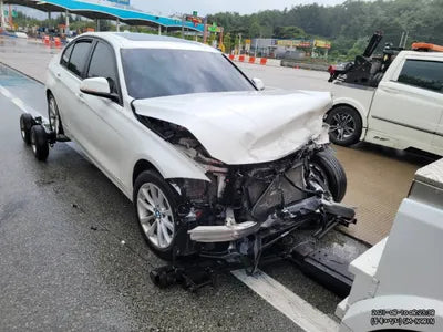 2017 BMW 320 WBA8C5104HK857926 VIN:WBA8C5104HK857926