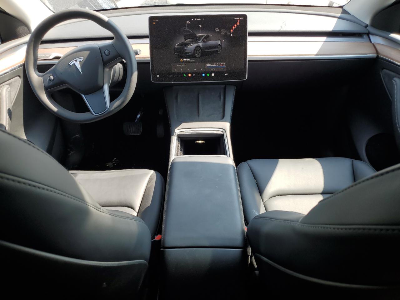 2024 TESLA MODEL Y  VIN:7SAYGDED3RF114643