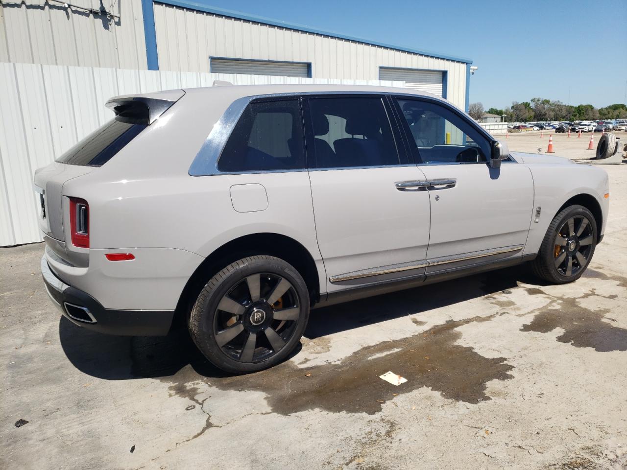 2023 ROLLS-ROYCE CULLINAN  VIN:SLATV4C00PU219360