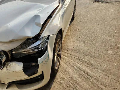 2016 BMW 320 WBA8Y7109GGJ86574 VIN:WBA8Y7109GGJ86574