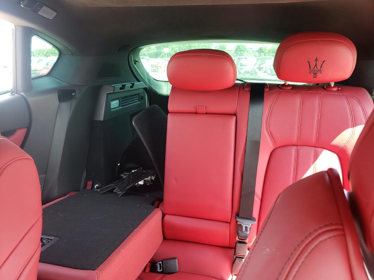 2022 MASERATI LEVANTE MODENA VIN:ZN661ZUM9NX400466