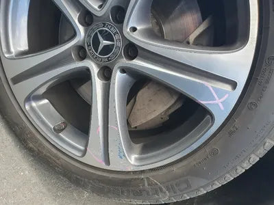 2018 Mercedes-Benz E 300 VIN: