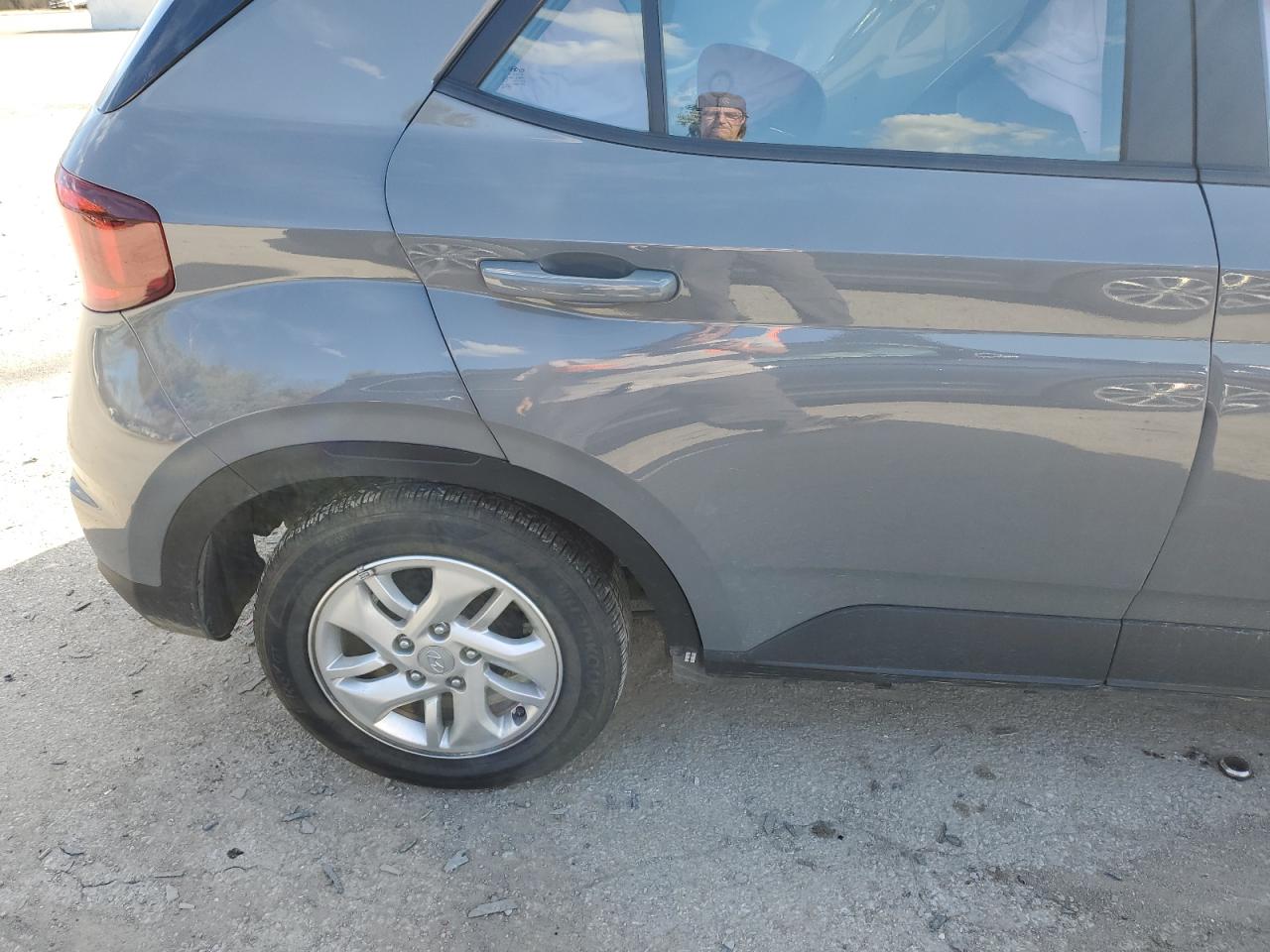 2022 HYUNDAI VENUE SE VIN:KMHRB8A3XNU177725