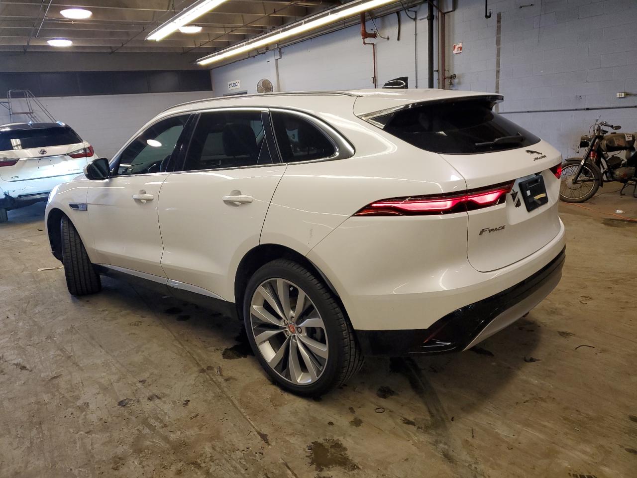 2023 JAGUAR F-PACE S VIN:SADCJ2EX4PA705856