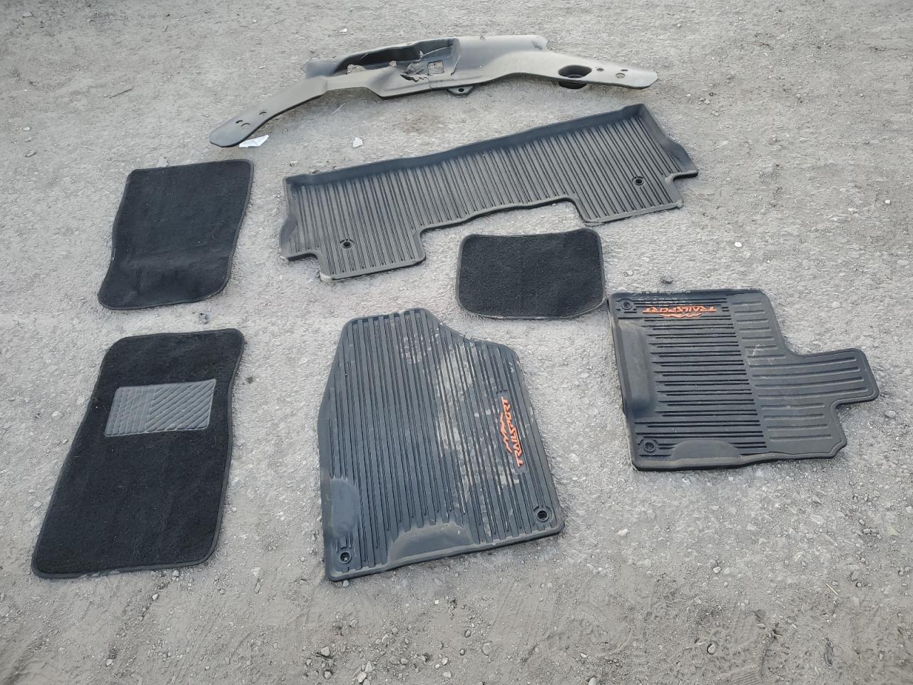 2022 HONDA PASSPORT TRAIL SPORT VIN:5FNYF8H62NB014595