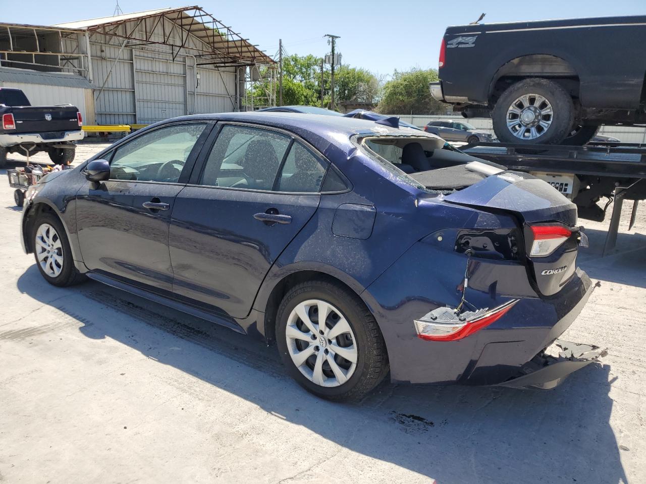 2022 TOYOTA COROLLA LE VIN:5YFEPMAE1NP276235