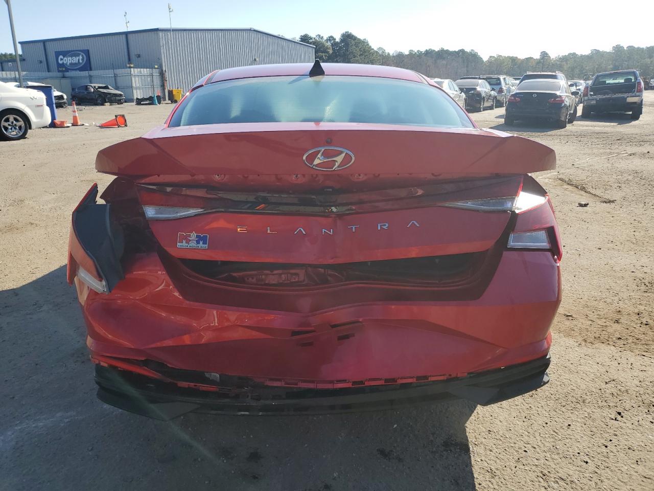 2022 HYUNDAI ELANTRA SEL VIN:5NPLM4AG7NH068326