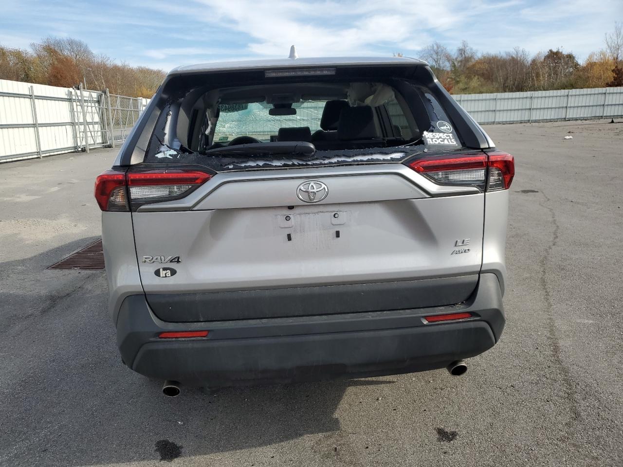 2022 TOYOTA RAV4 LE VIN:2T3G1RFV1NC304185