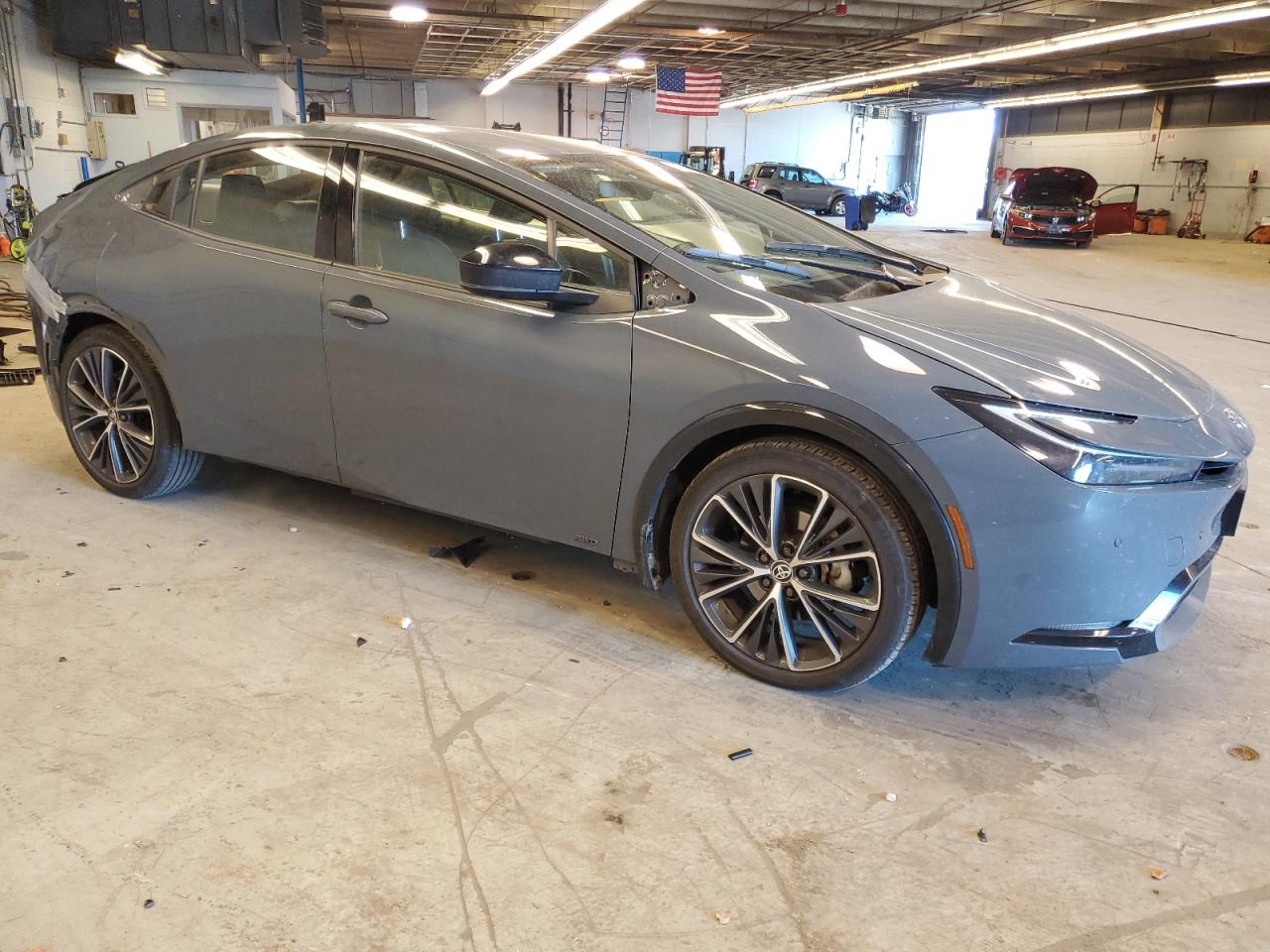 2023 TOYOTA PRIUS LE VIN:JTDADABU7P3004165