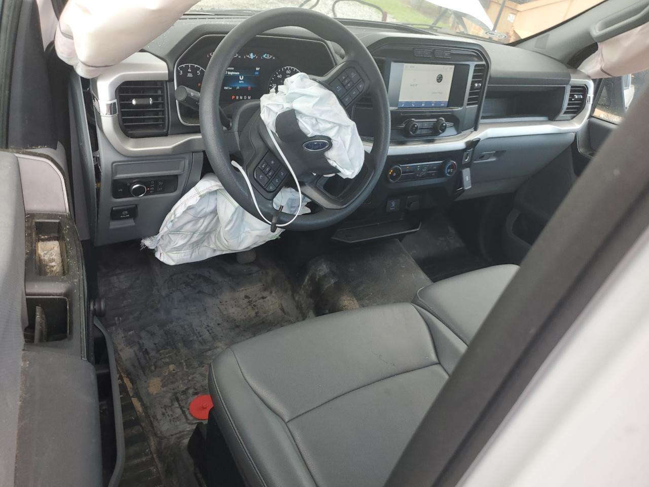 2022 FORD F150  VIN:1FTMF1CB1NKE65448