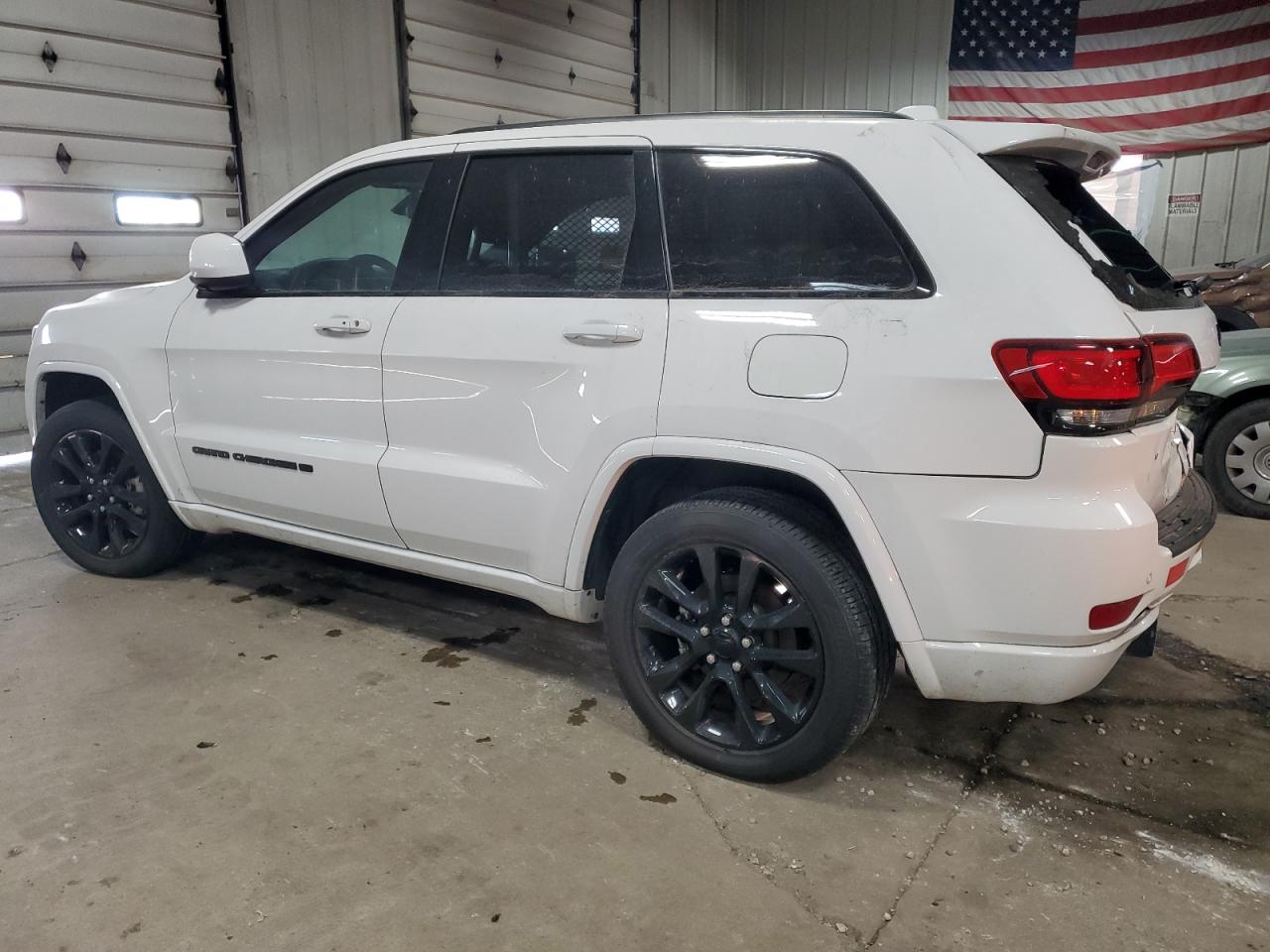 2022 JEEP GRAND CHEROKEE LAREDO E VIN:1C4RJFAG5NC117811