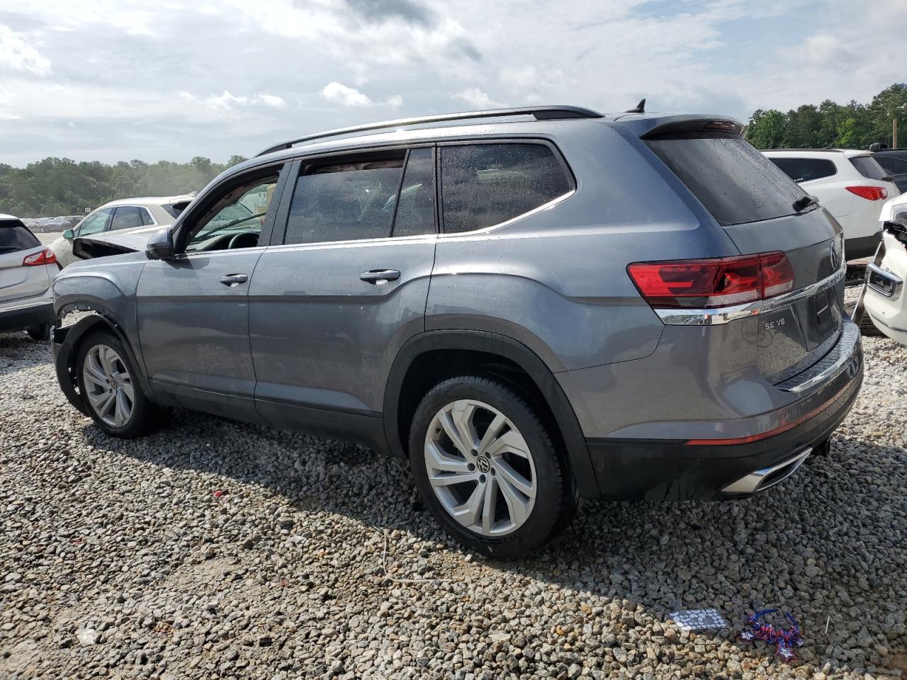 2022 VOLKSWAGEN ATLAS SE VIN:1V2KR2CA8NC520580