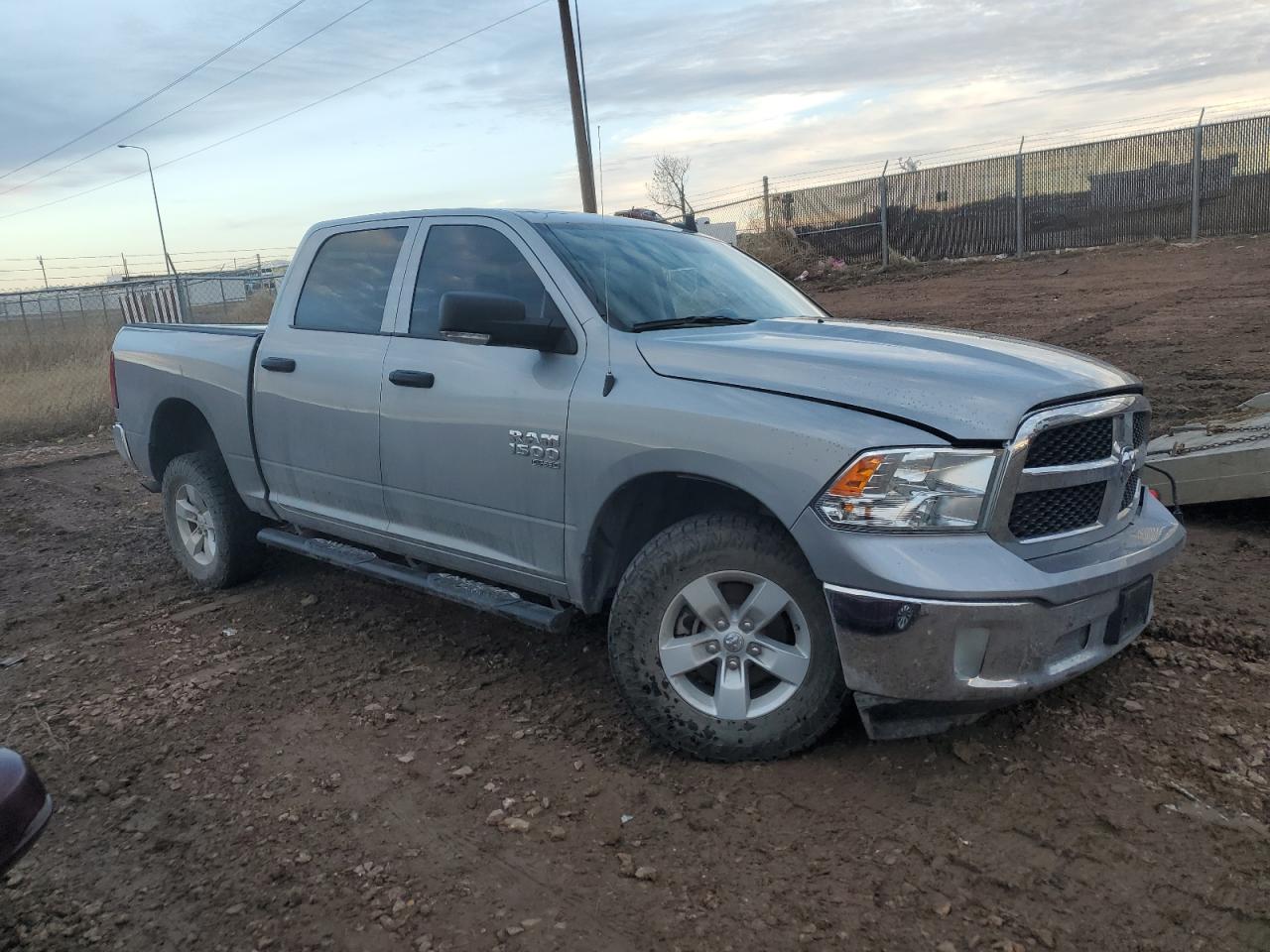 2022 RAM 1500 CLASSIC SLT VIN:3C6RR7LG5NG301453