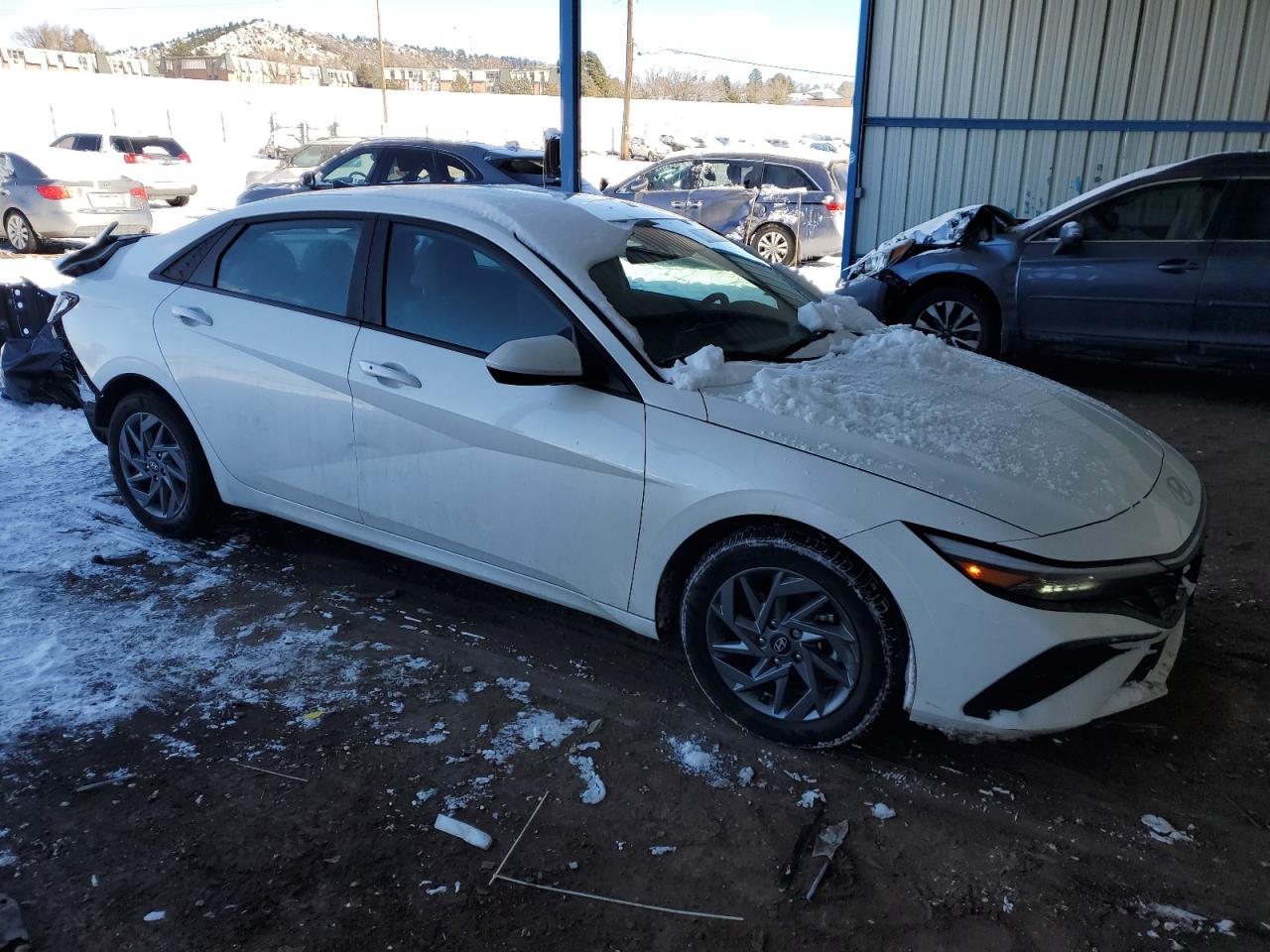 2024 HYUNDAI ELANTRA BLUE VIN:KMHLM4DJ8RU106757