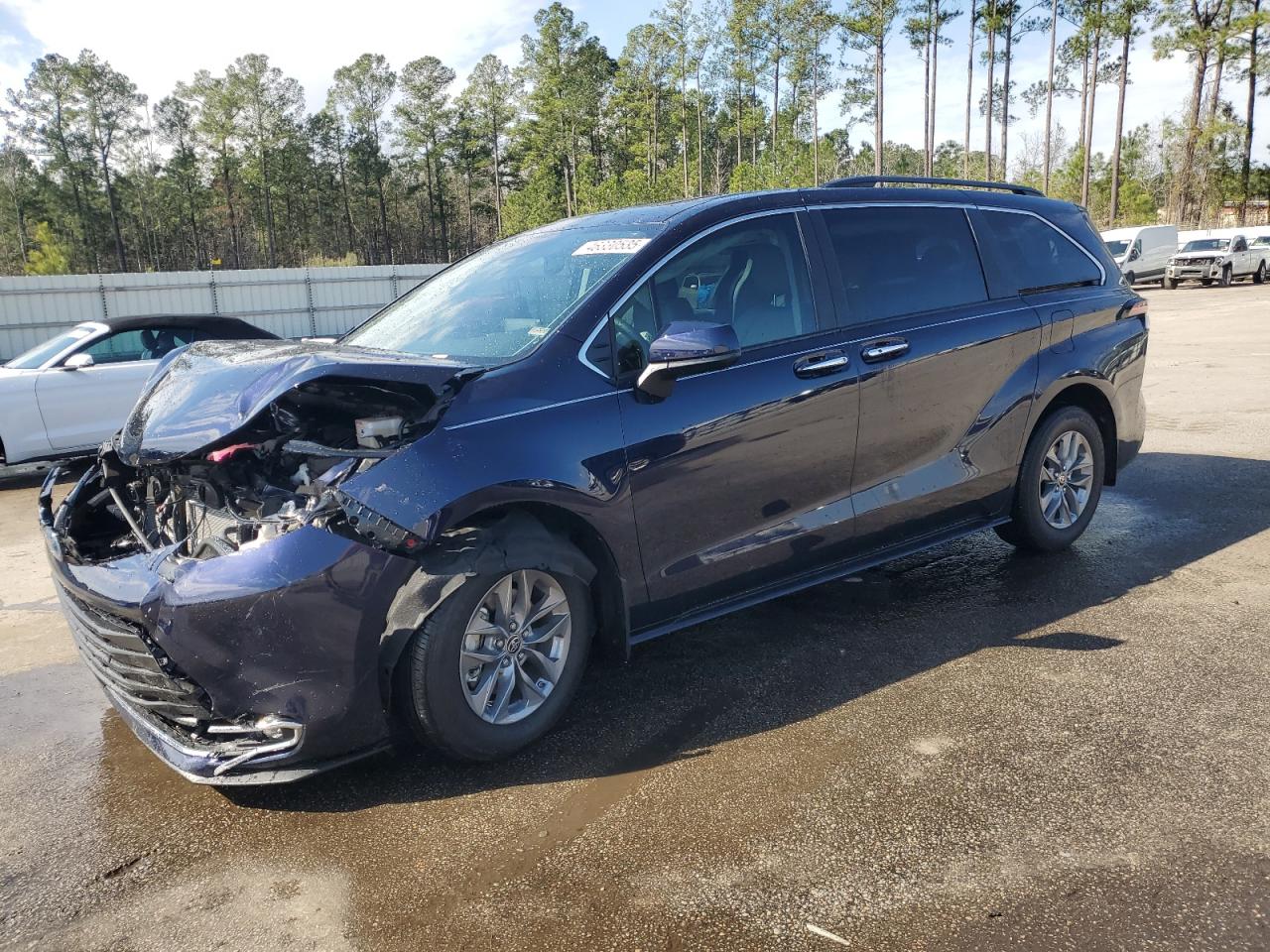 2024 TOYOTA SIENNA XLE VIN:5TDJRKEC4RS213245