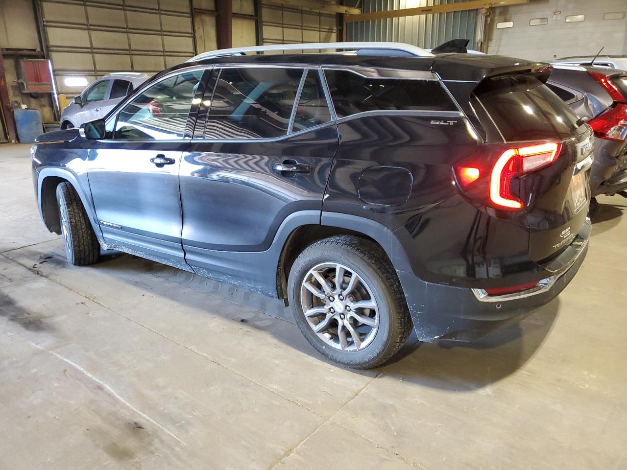2022 GMC TERRAIN SLT VIN:3GKALVEV2NL215648