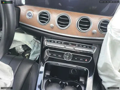 2018 Mercedes-Benz E 300 WDDZF4JB0JA415317 VIN:WDDZF4JB0JA415317