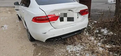 2019 Jaguar XE VIN: