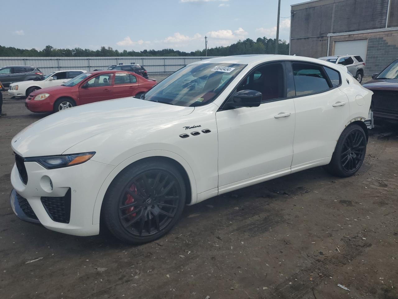 2023 MASERATI LEVANTE MODENA VIN:ZN661YUMXPX429939