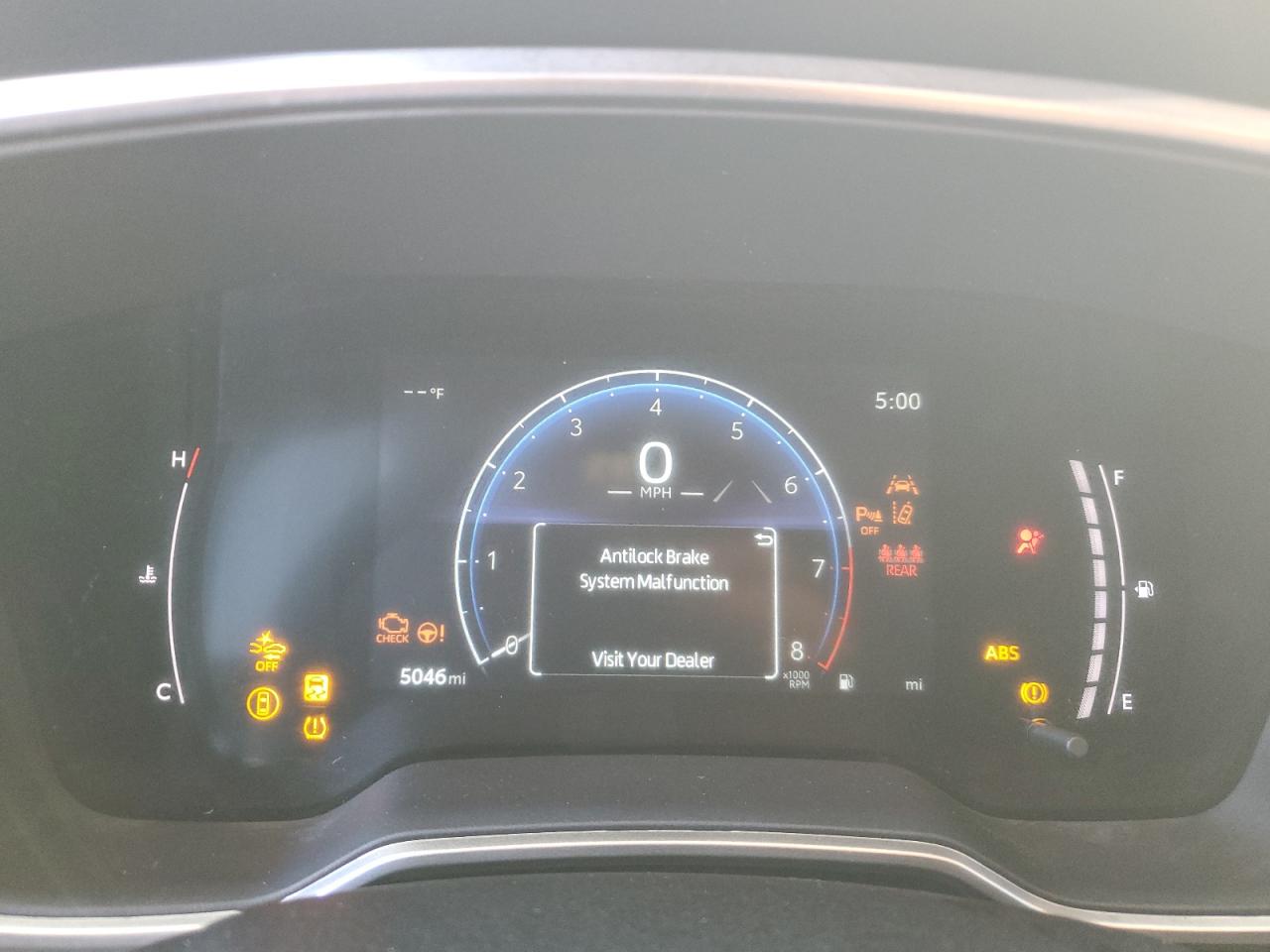 2024 TOYOTA COROLLA CROSS XLE VIN:7MUDAAAG3RV106099