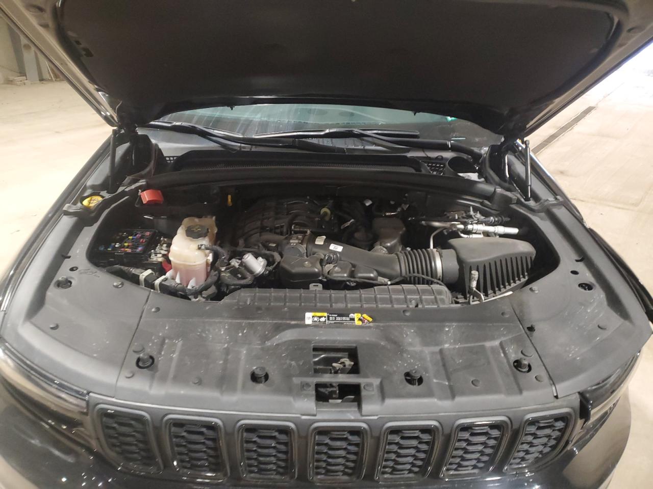 2022 JEEP GRAND CHEROKEE L LAREDO VIN:1C4RJKAGXN8602053