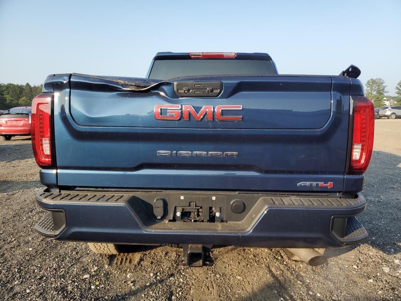 2022 GMC SIERRA K2500 AT4 VIN:1GT49PE73NF195859