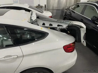 2016 BMW 320 WBA8Y7104GG398363 VIN:WBA8Y7104GG398363