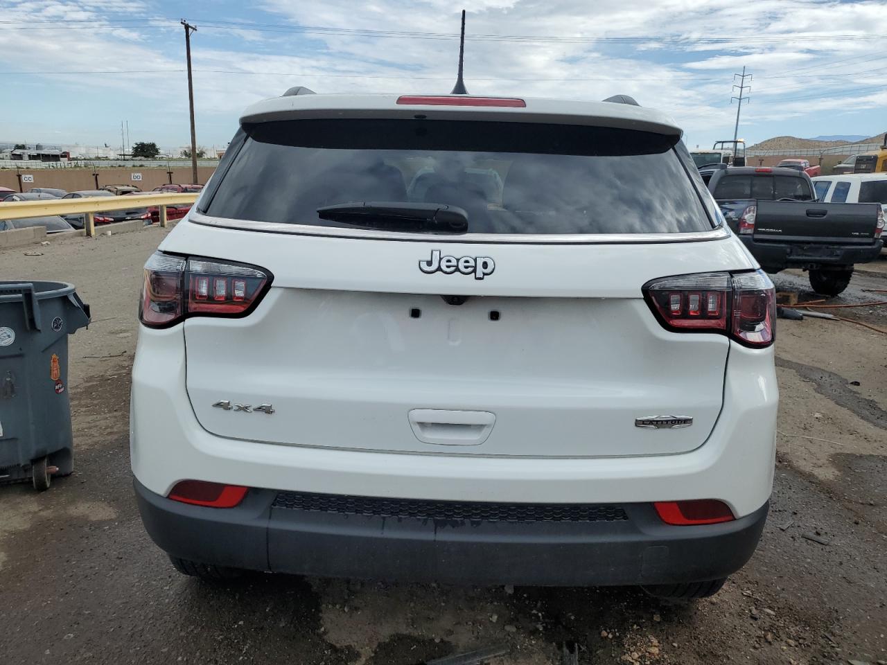 2024 JEEP COMPASS LATITUDE VIN:3C4NJDBN3RT105439