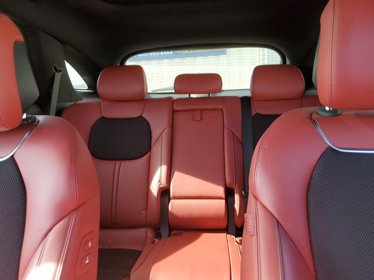 2024 GENESIS GV70 BASE VIN:5NMMCDTC7RH010785