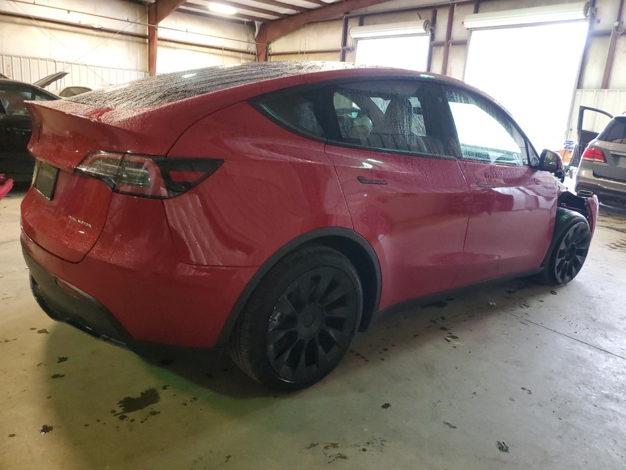 2022 TESLA MODEL Y  VIN:7SAYGDEE4NF443564