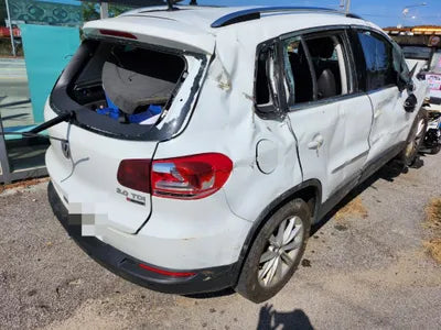 2015 Volkswagen Tiguan VIN: