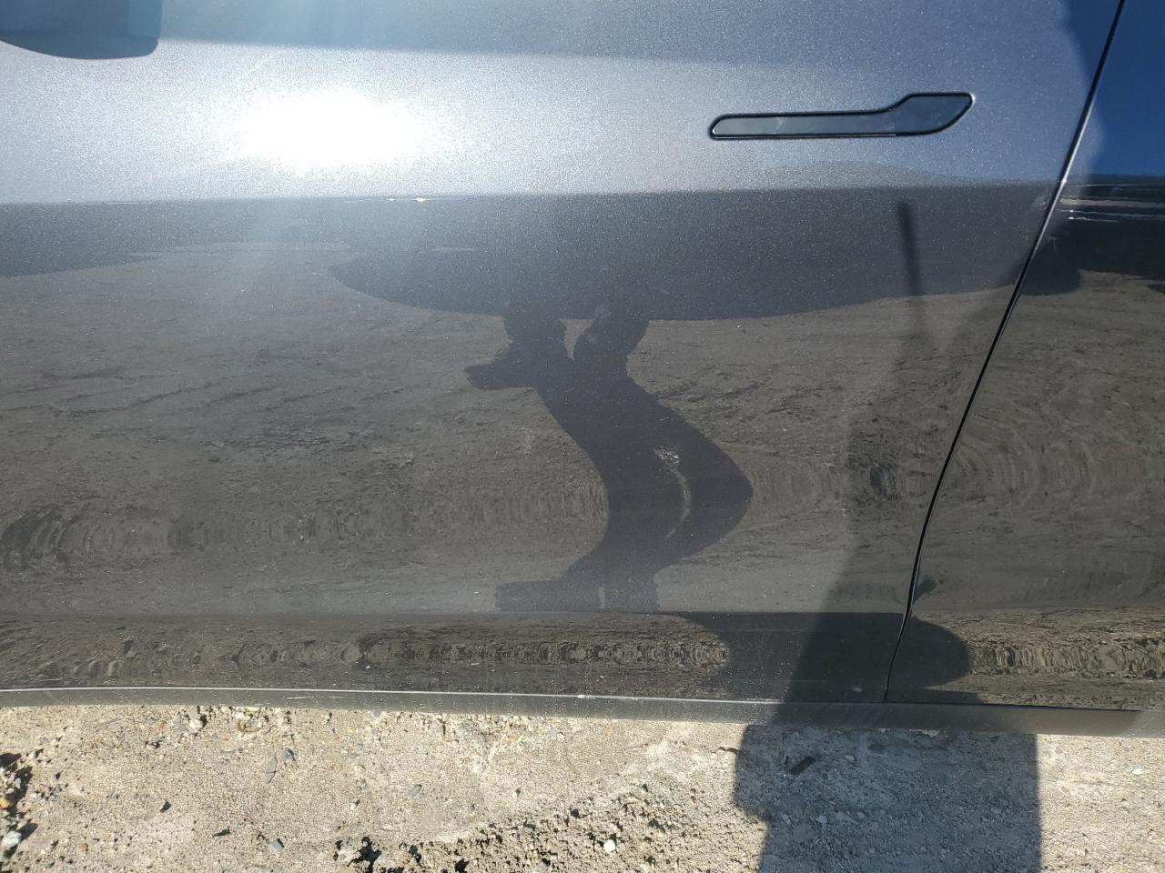 2024 TESLA MODEL Y  VIN:7SAYGDEF2RA329252