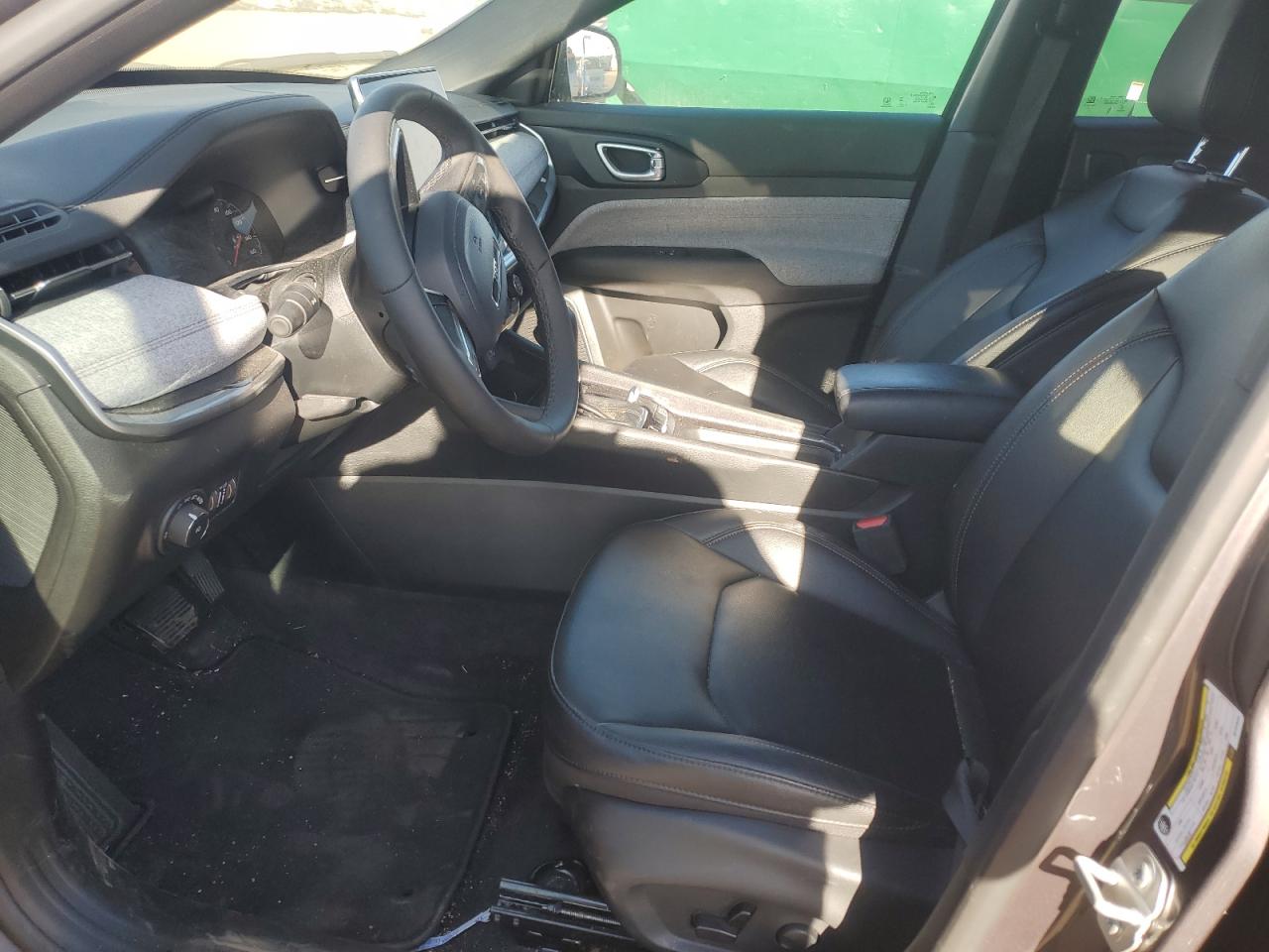 2024 JEEP COMPASS LATITUDE LUX VIN:3C4NJDFNXRT131076