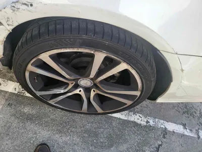 2015 Mercedes-Benz E 220 WDDHF0AB3FB133209 VIN:WDDHF0AB3FB133209