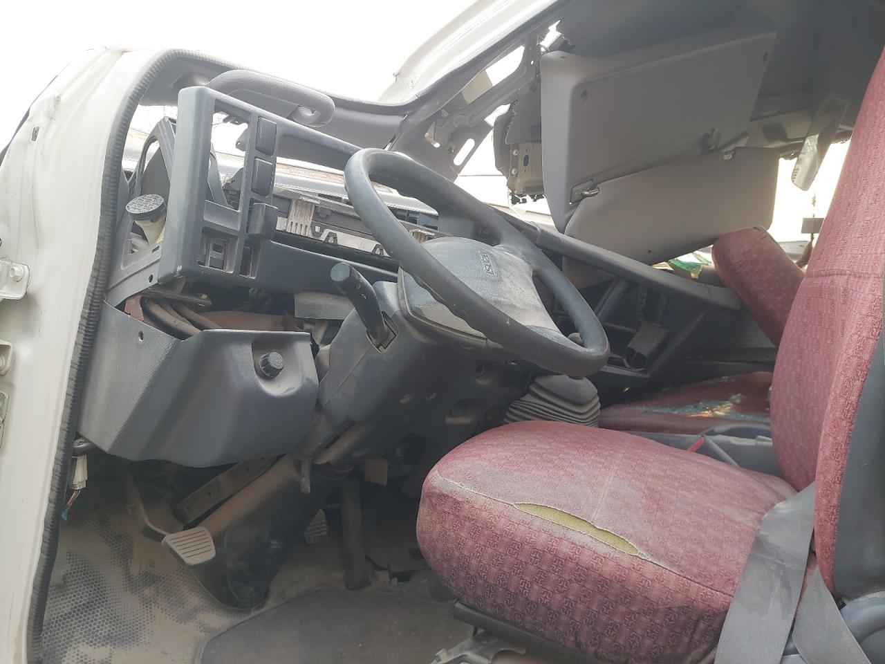 2023 ISUZU NPR VIN:JAMLP34T1P7******