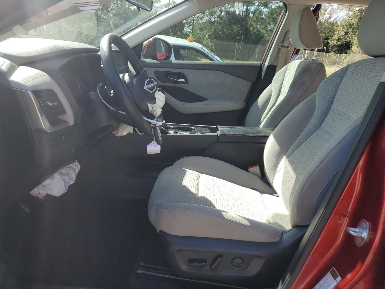 2022 NISSAN ROGUE SV VIN:5N1BT3BAXNC670664