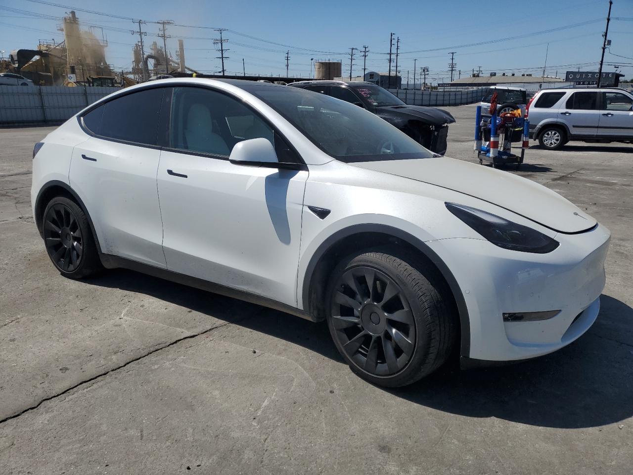 2022 TESLA MODEL Y  VIN:7SAYGAEE8NF559042