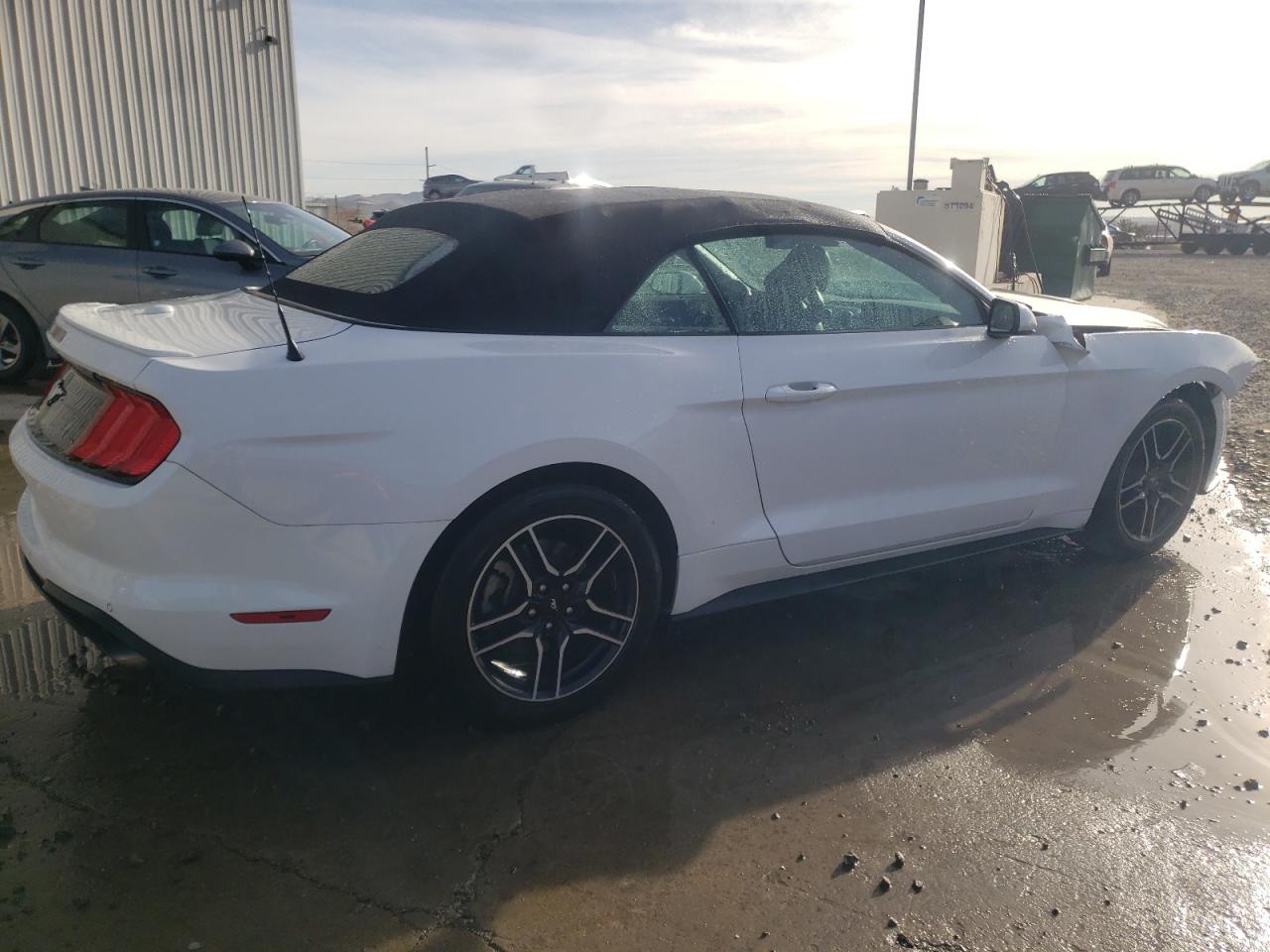 2022 FORD MUSTANG VIN:1FATP8UH5N5129696