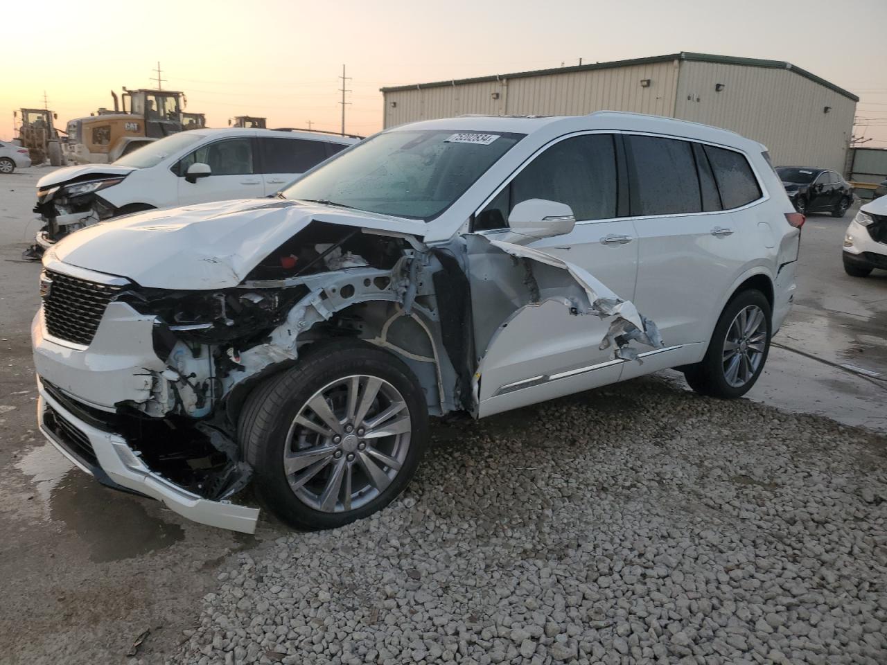 2024 CADILLAC XT6 PREMIUM LUXURY VIN:1GYKPDRS6RZ708725