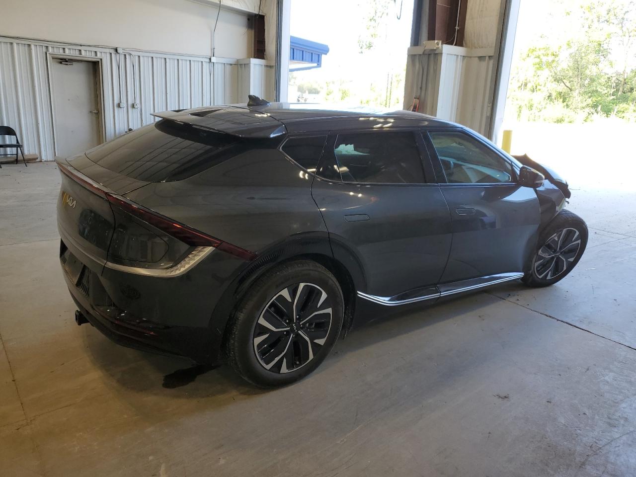 2022 KIA EV6 LIGHT VIN:KNDC3DLC4N5050489