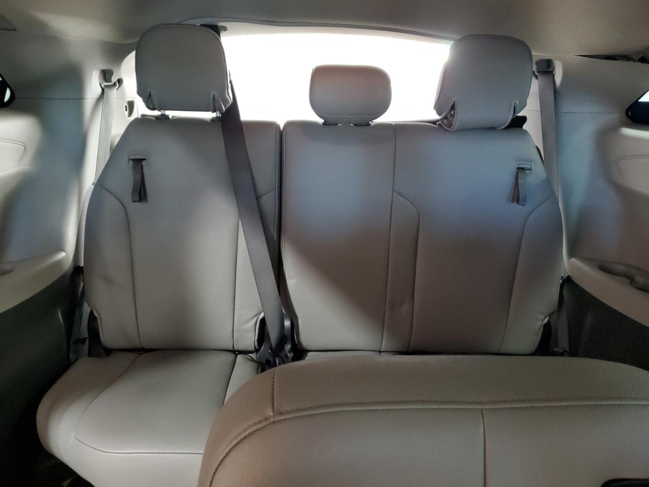 2022 TOYOTA SIENNA LE VIN:5TDKRKEC8NS096302