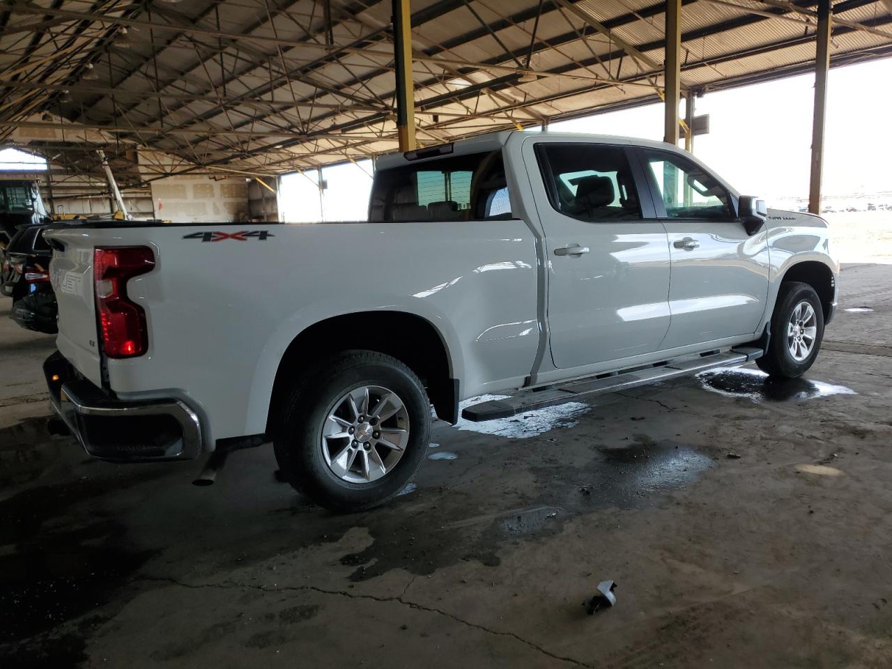 2024 CHEVROLET SILVERADO K1500 LT VIN:1GCPDDEK2RZ209978