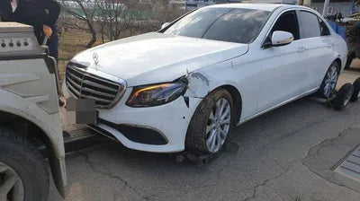 2017 Mercedes-Benz E 220 VIN:
