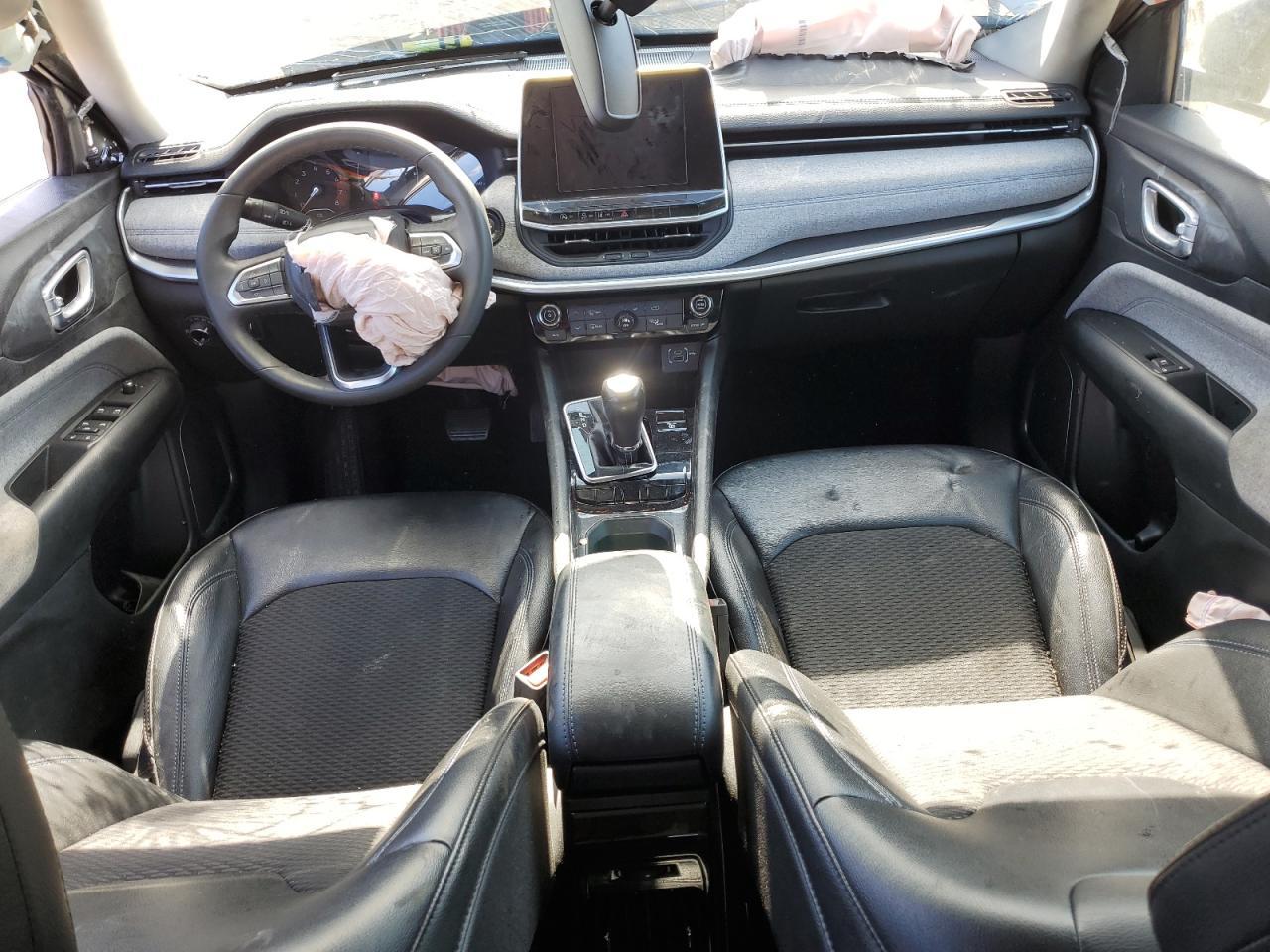 2022 JEEP COMPASS LATITUDE VIN:3C4NJCBB2NT137809