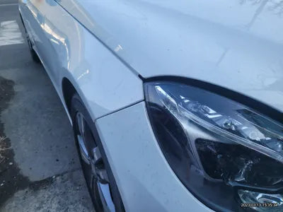 2015 Mercedes-Benz E 220 VIN: