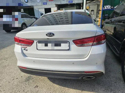2015 Kia K5 VIN: