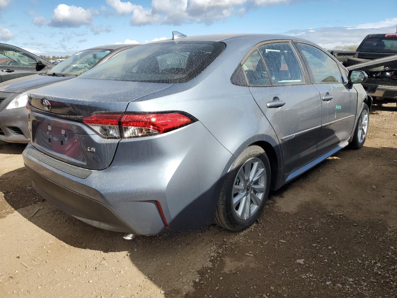 2024 TOYOTA COROLLA LE VIN:5YFB4MDE0RP213088