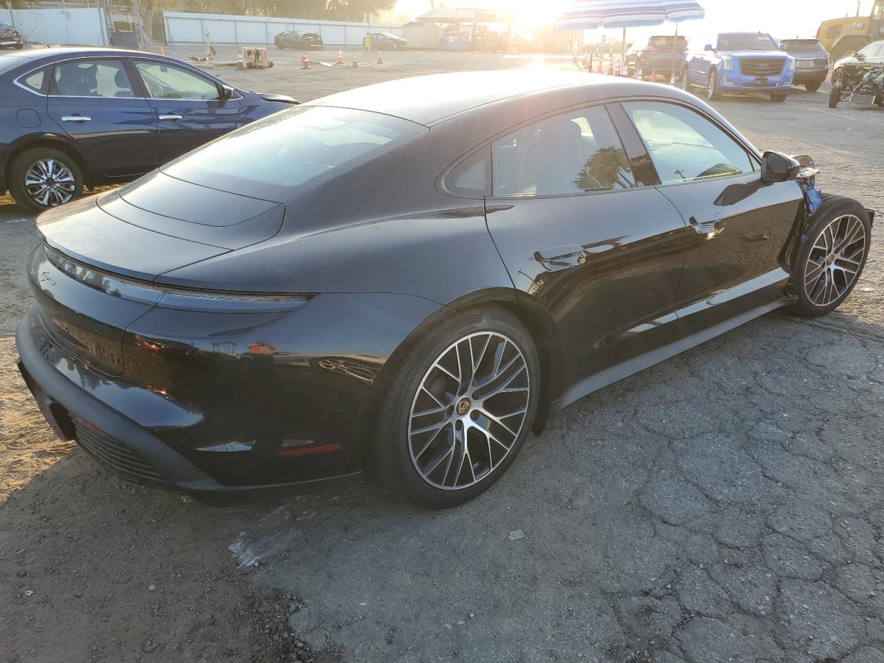 2024 PORSCHE TAYCAN  VIN:WP0AA2Y10RSA10283