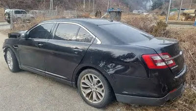 2018 Ford Taurus 1FAHP2F97JG122692 VIN:1FAHP2F97JG122692